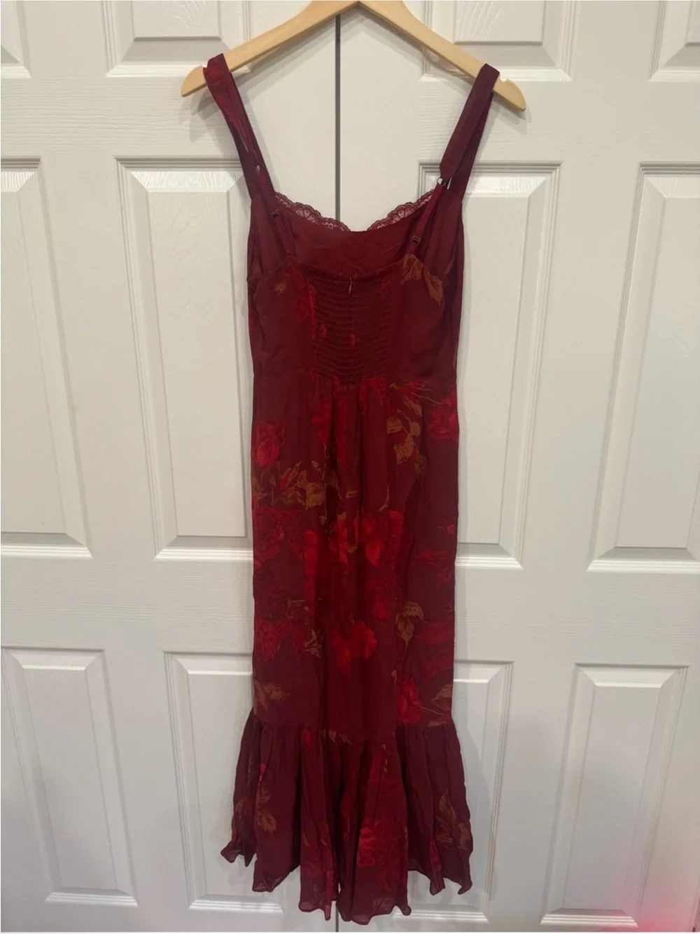 NWOT Reformation Iris Burgundy Wine Floral Whimsy Sz 12 Midi Dress - Picture 3 of 11